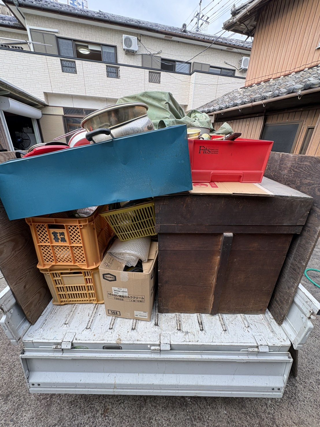 軽トラック1台分の回収